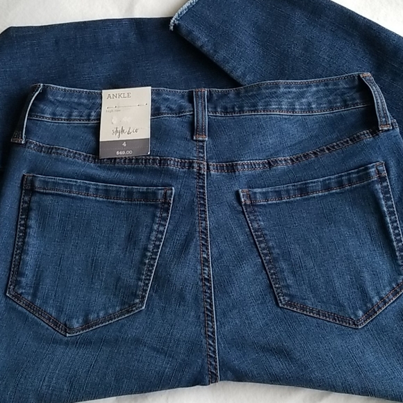 Style & Co Updown Raw- Hem Skinny Jeans - Picture 6 of 6